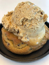Load image into Gallery viewer, Cookie Crave with Bert and Rocky&#39;s Caramel Crunch Ice Cream
